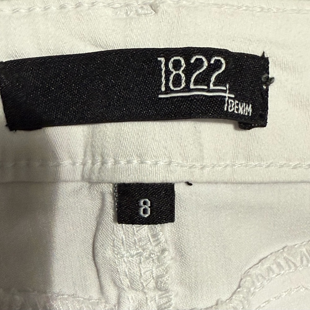 1822 Denim Women's White Jeans - Picture 3 of 5